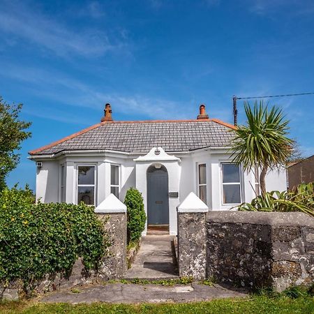 Finest Retreats - Western Watch - Sea Views, Pets Accepted, Sleeps 6 Lower Boscaswell Exterior photo