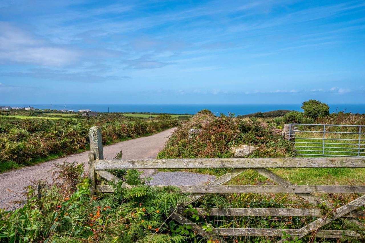 Finest Retreats - Western Watch - Sea Views, Pets Accepted, Sleeps 6 Lower Boscaswell Exterior photo